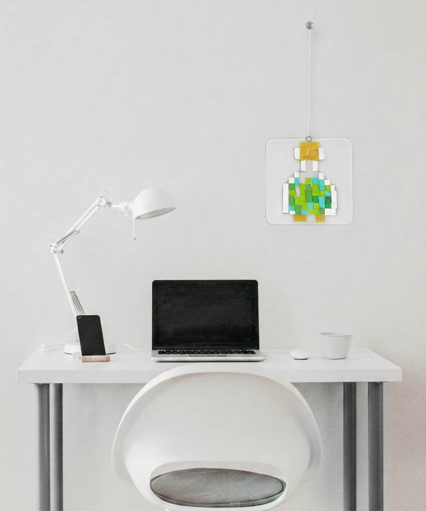 Bureau avec la mosaïque potion